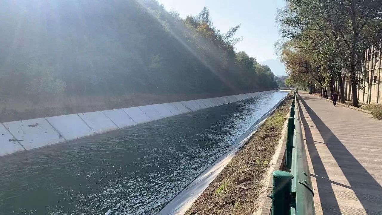 ​宝鸡峡引渭灌区渡槽伸缩缝嵌填防护工程
