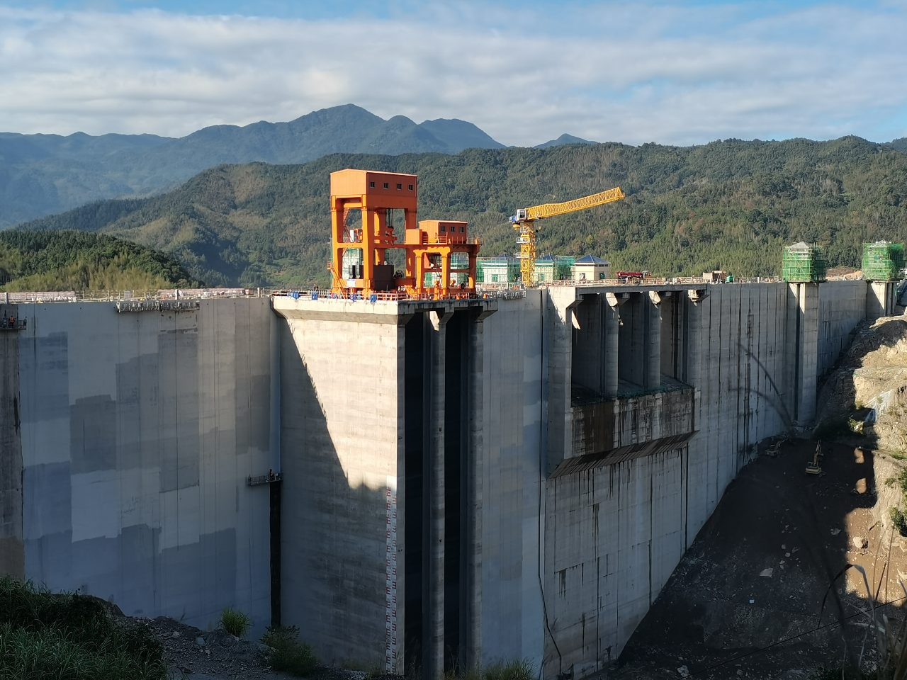 霍口水库大坝迎水面防护工程