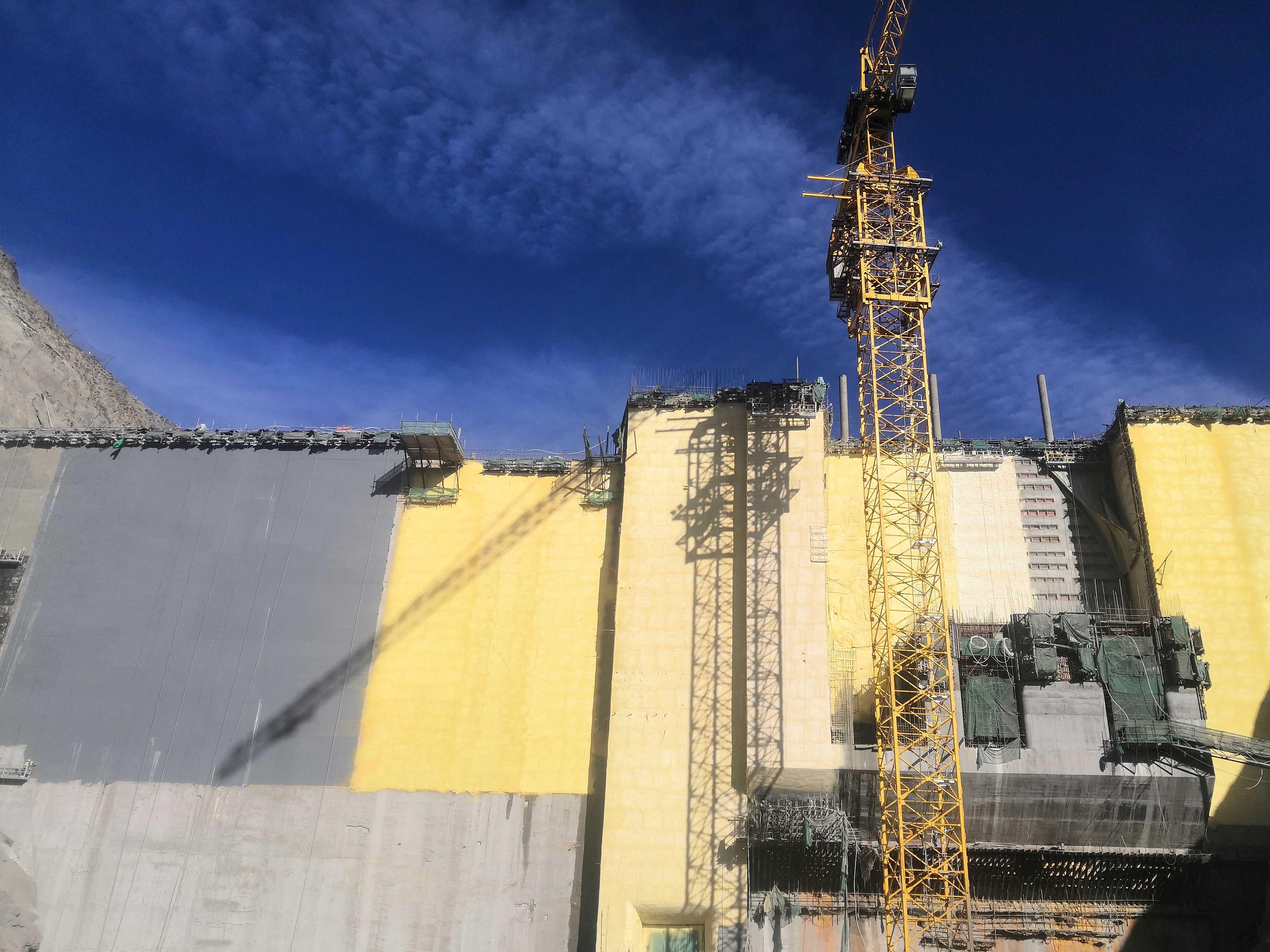 喷涂聚氨酯硬泡保温材料