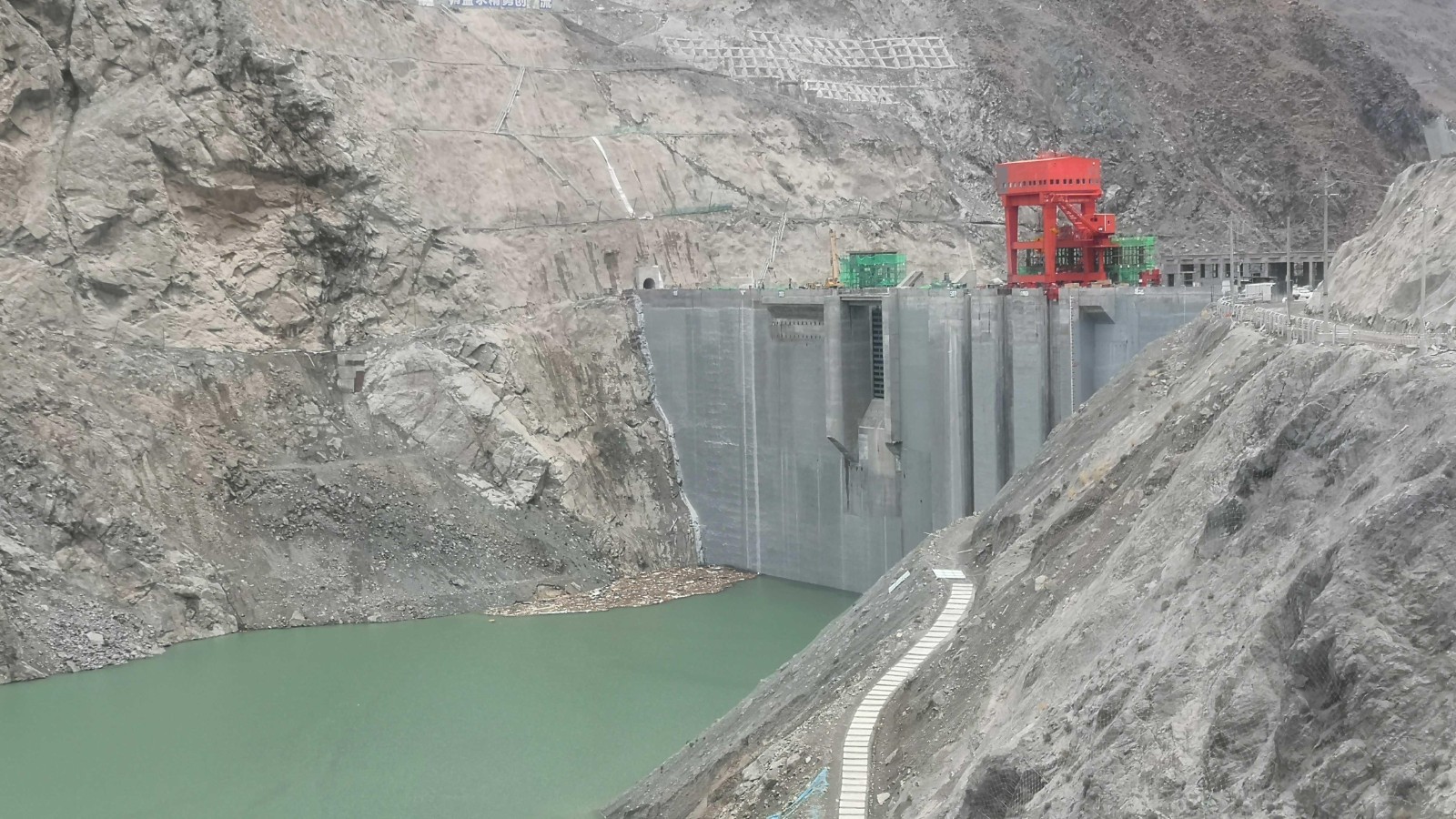 01运行2.jpg 01运行2.jpg