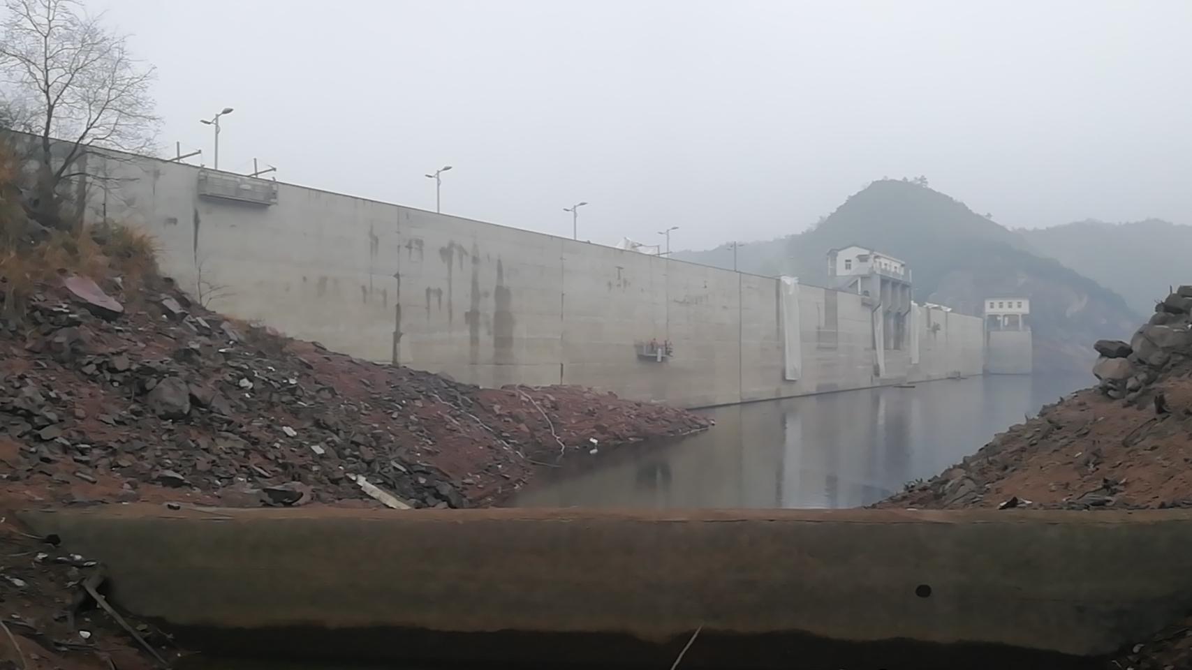 坝前施工前.jpeg