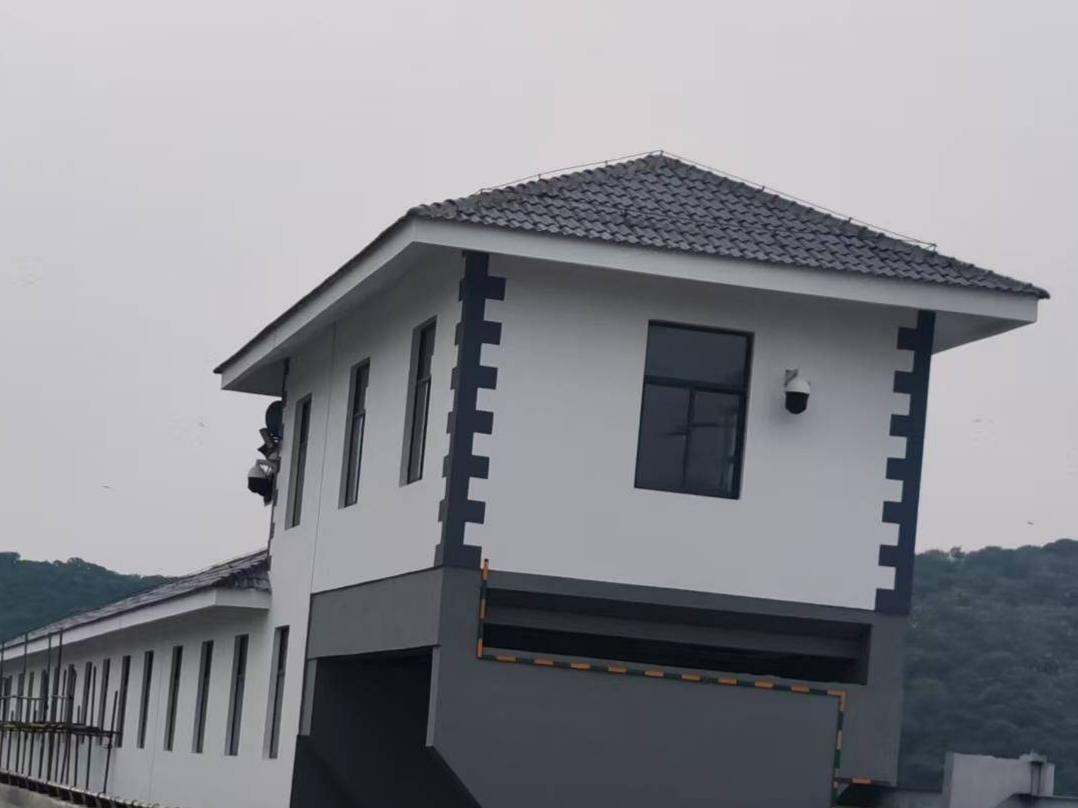 施工后-启闭机房外墙 (2).jpg